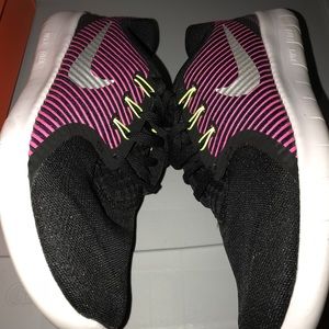 Nike Free RN CMT sz 6.5Y
